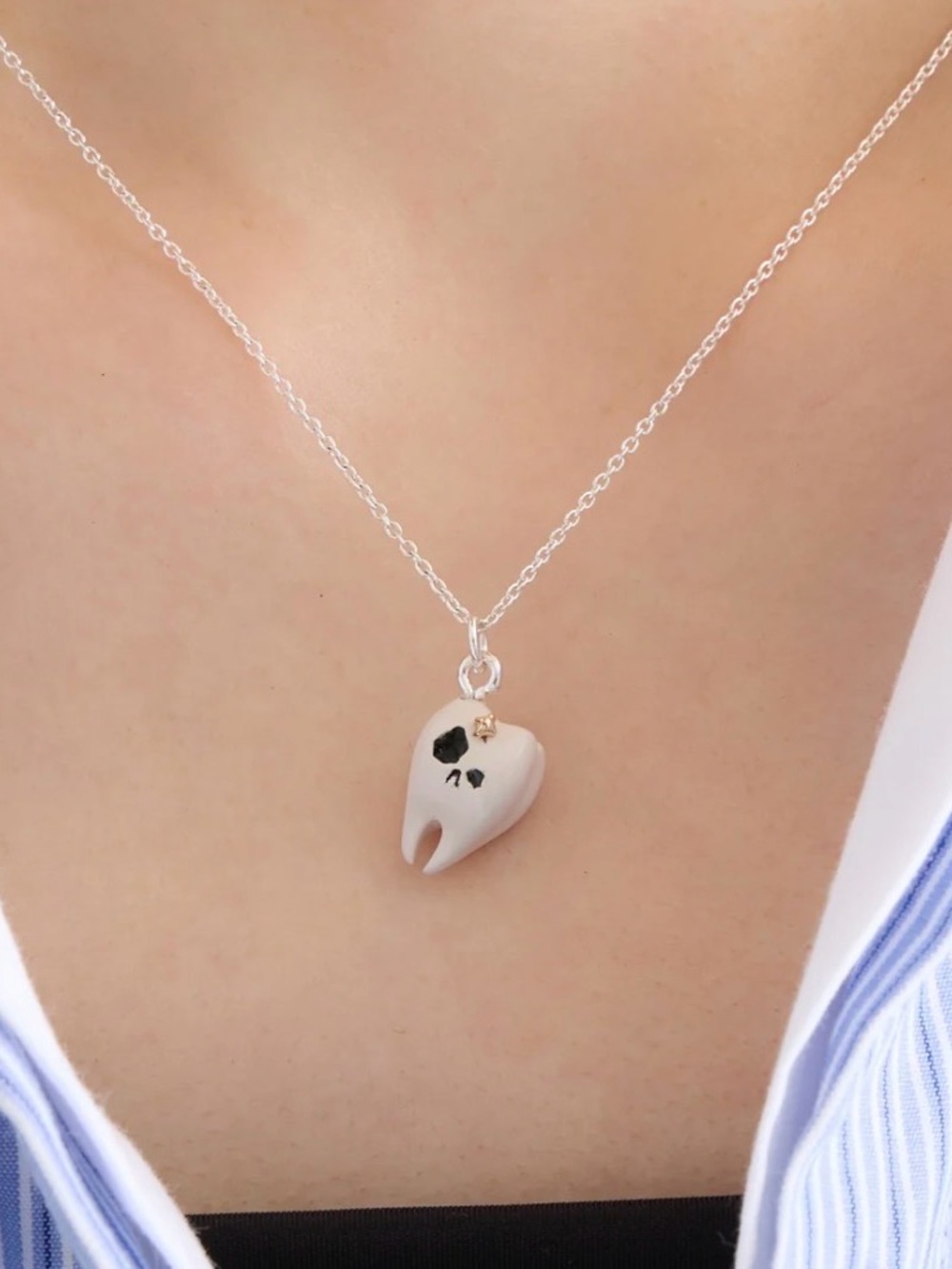 Homo Tenta Model Necklace Metaphor ReFantazio New